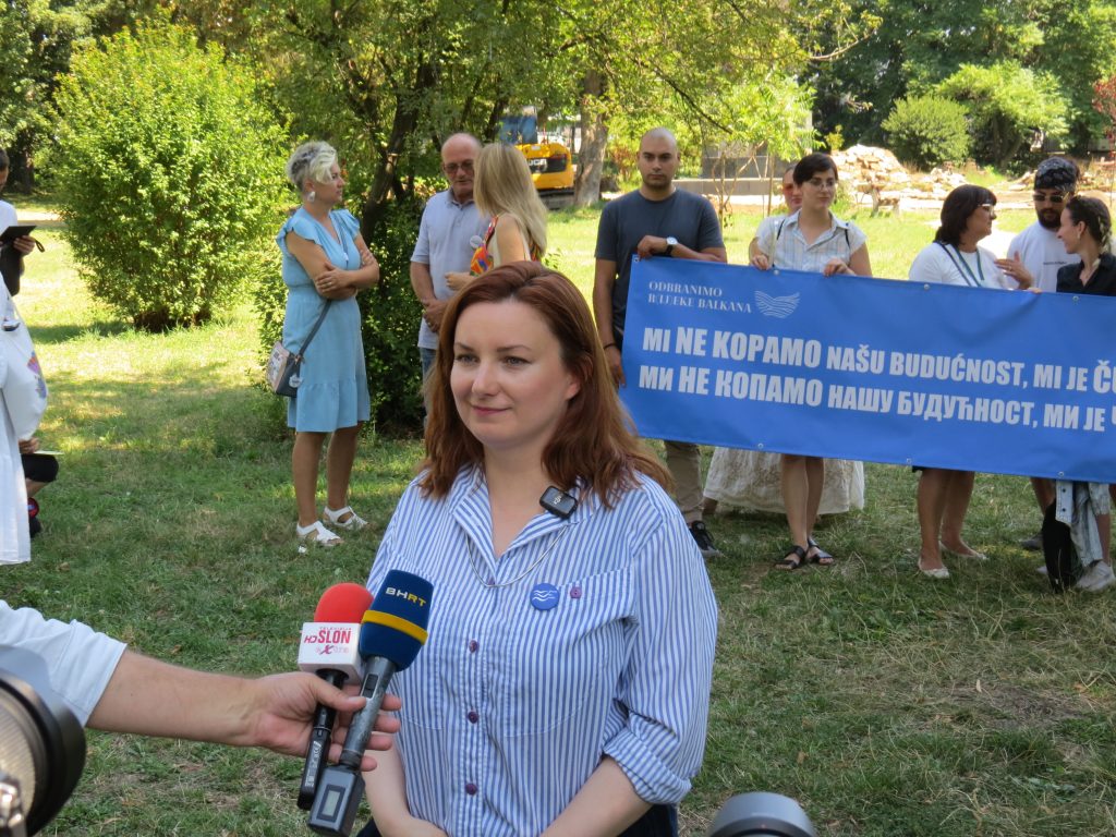 Iva Marković, Pravo na vodu/Polekol
